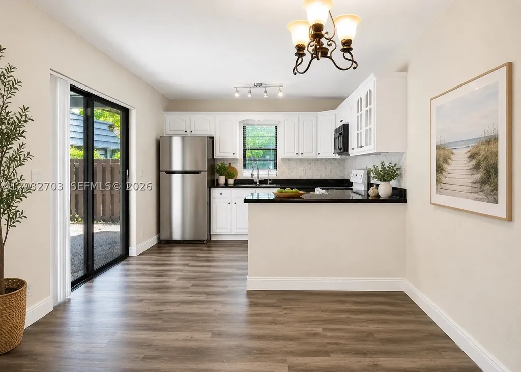 2560 NW 99th Avenue Coral Springs FL 33065