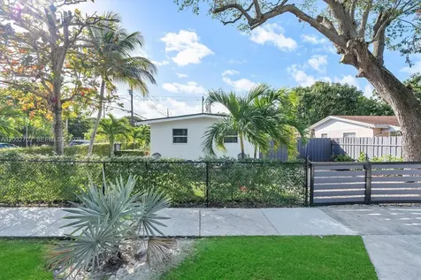 4282 NW 1st Avenue Miami FL 33127