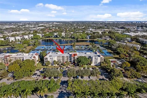825 Egret Circle Delray Beach FL 33444