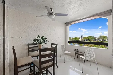 825 Egret Circle Delray Beach FL 33444