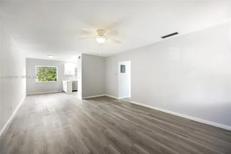 1825 Cleveland Street Hollywood FL 33020