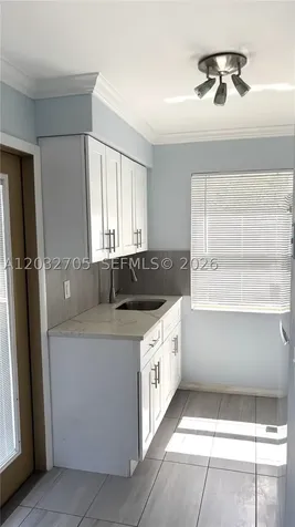 601 S 19th Avenue Hollywood FL 33020