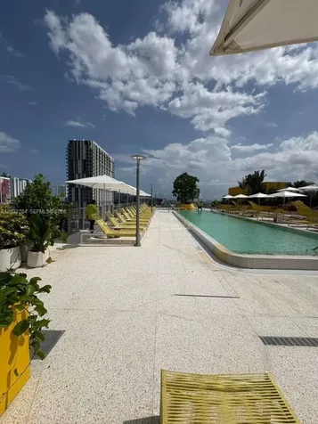 32 St 90 NE Miami FL 33127