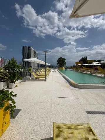 32 St 90 NE Miami FL 33127