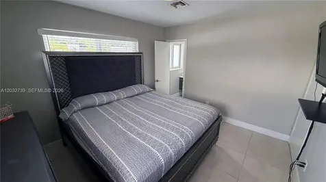 10455 SW 42nd Terrace Miami FL 33165