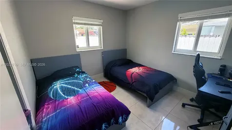 10455 SW 42nd Terrace Miami FL 33165