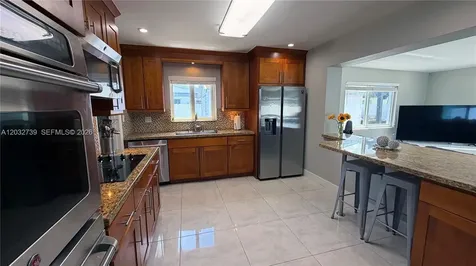 10455 SW 42nd Terrace Miami FL 33165