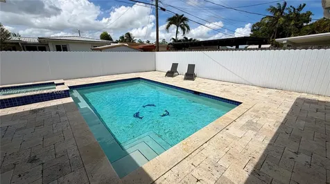 10455 SW 42nd Terrace Miami FL 33165