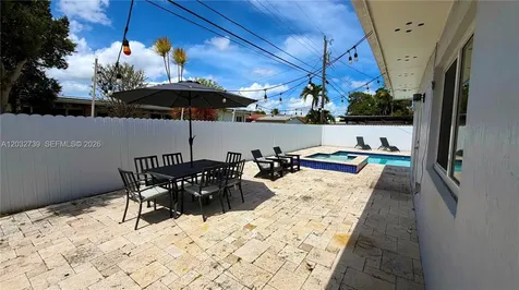 10455 SW 42nd Terrace Miami FL 33165