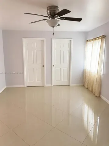 661 SW 67th Terrace Pembroke Pines FL 33023