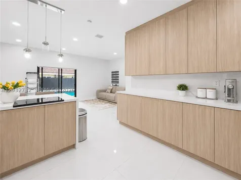 15490 SW 18th Lane Miami FL 33185