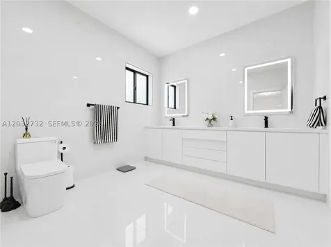 15490 SW 18th Lane Miami FL 33185