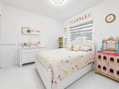 15490 SW 18th Lane Miami FL 33185
