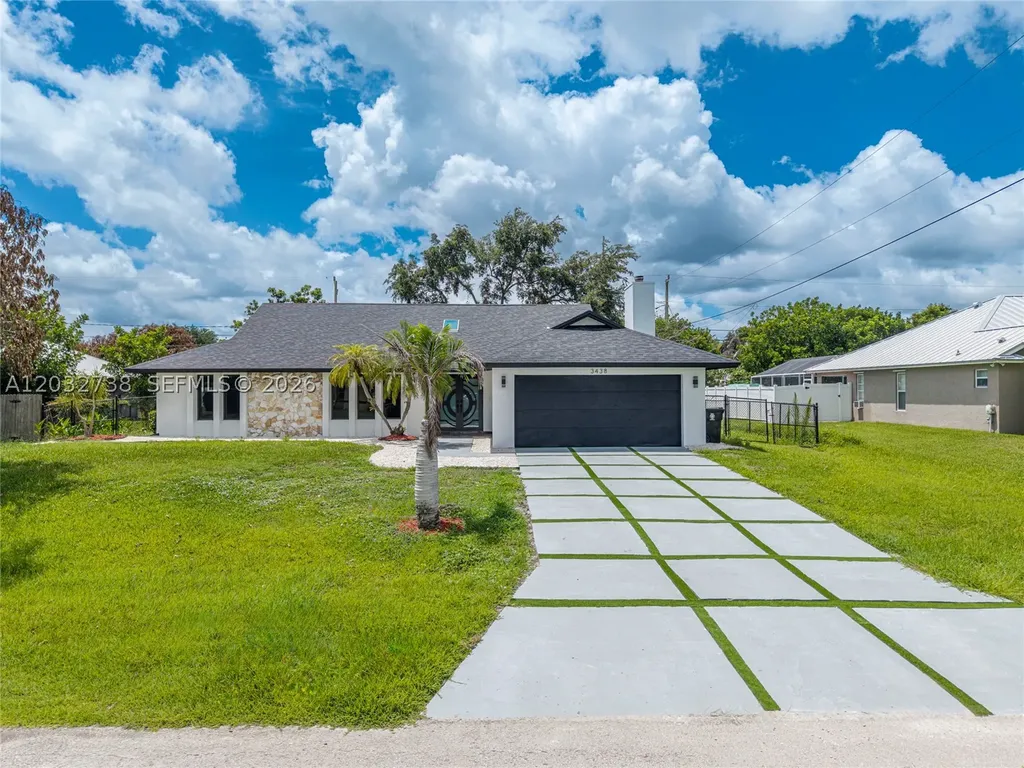 3438 SE Hart Circle Port St. Lucie FL 34984