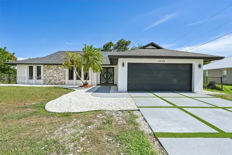 3438 SE Hart Circle Port St. Lucie FL 34984