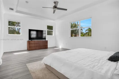 11559 NW 84th Terrace Doral FL 33178