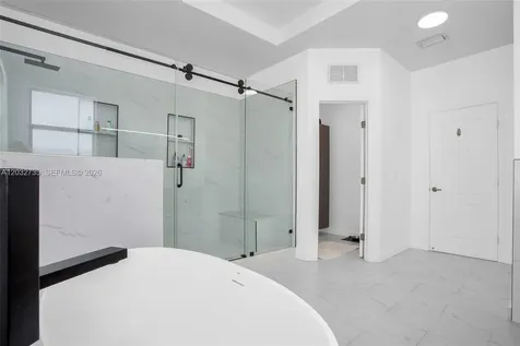 11559 NW 84th Terrace Doral FL 33178