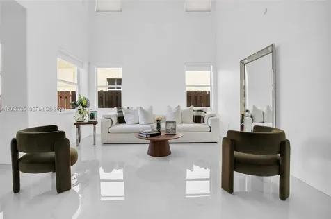 11559 NW 84th Terrace Doral FL 33178