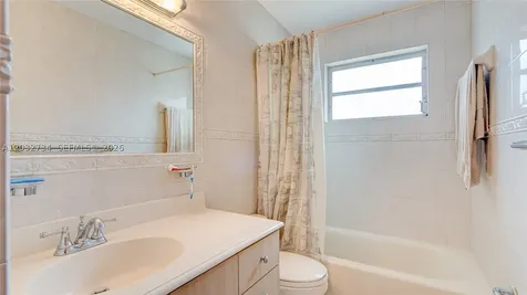 6560 SW 34th Street Miami FL 33155