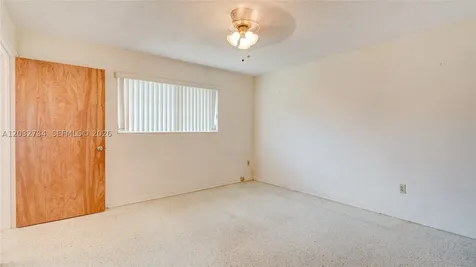6560 SW 34th Street Miami FL 33155