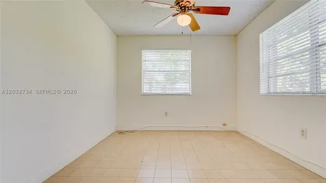 6560 SW 34th Street Miami FL 33155