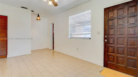 6560 SW 34th Street Miami FL 33155