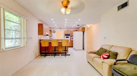 6560 SW 34th Street Miami FL 33155