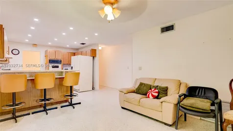 6560 SW 34th Street Miami FL 33155