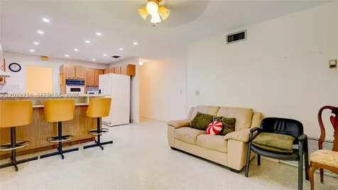 6560 SW 34th Street Miami FL 33155