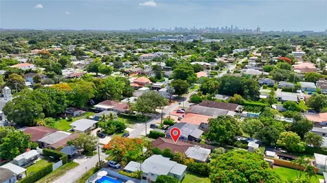 6560 SW 34th Street Miami FL 33155