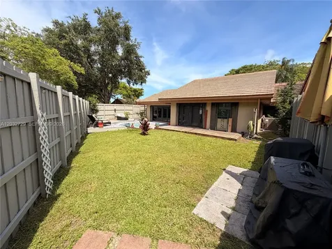 20451 NE 10th Place Miami FL 33179
