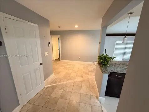 20451 NE 10th Place Miami FL 33179
