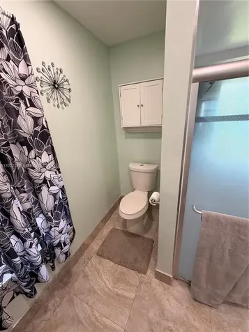 20451 NE 10th Place Miami FL 33179