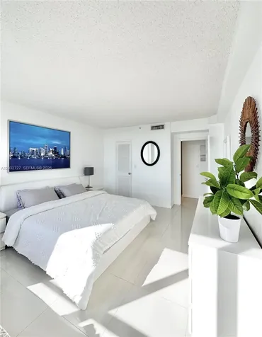 1500 Bay Road Miami Beach FL 33139