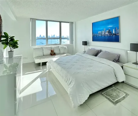 1500 Bay Road Miami Beach FL 33139