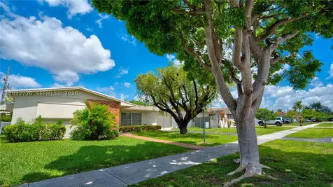 1730 SW 97th Place Miami FL 33165