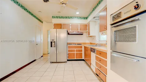 1730 SW 97th Place Miami FL 33165
