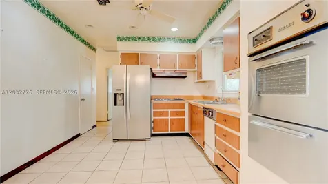 1730 SW 97th Place Miami FL 33165