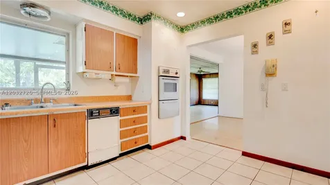 1730 SW 97th Place Miami FL 33165
