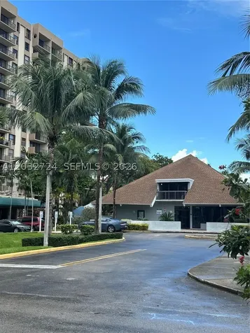 1470 NE 123rd Street North Miami FL 33161