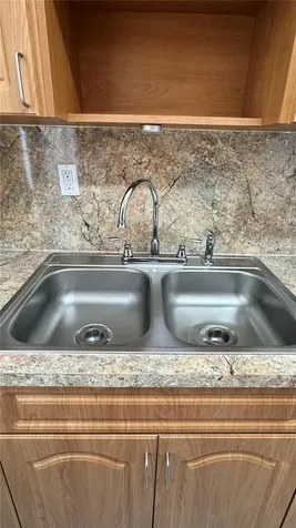 1154 W 35th Street Hialeah FL 33012