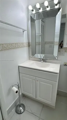 1154 W 35th Street Hialeah FL 33012