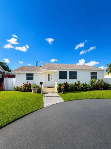 3625 NW 13th Street Miami FL 33125