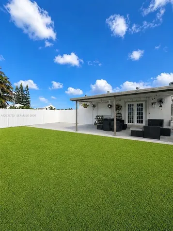 3625 NW 13th Street Miami FL 33125