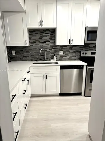 4070 Sierra Terrace Sunrise FL 33351