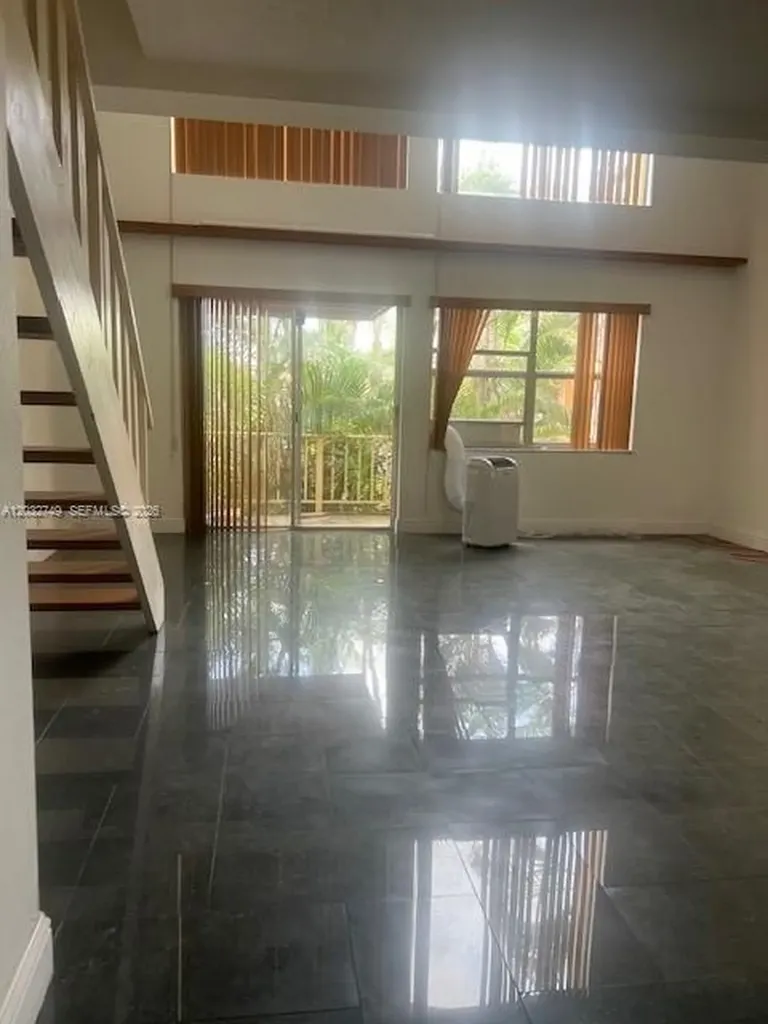 17911 NW 68th Avenue Hialeah FL 33015