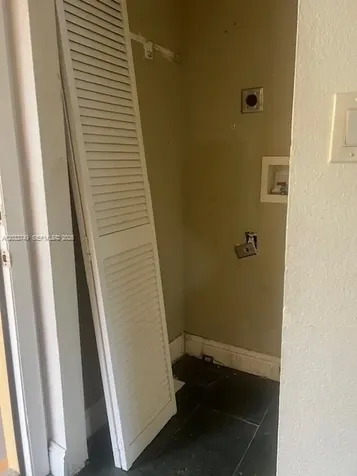 17911 NW 68th Avenue Hialeah FL 33015