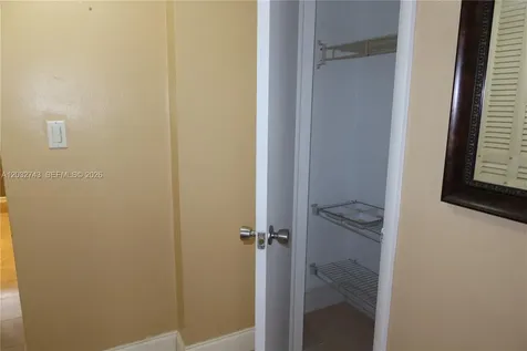 1850 NE 169th Street North Miami Beach FL 33162