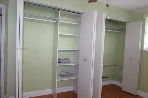 1850 NE 169th Street North Miami Beach FL 33162