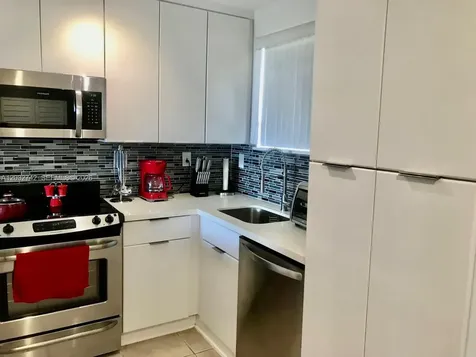 14951 SW 82nd Lane Miami FL 33193